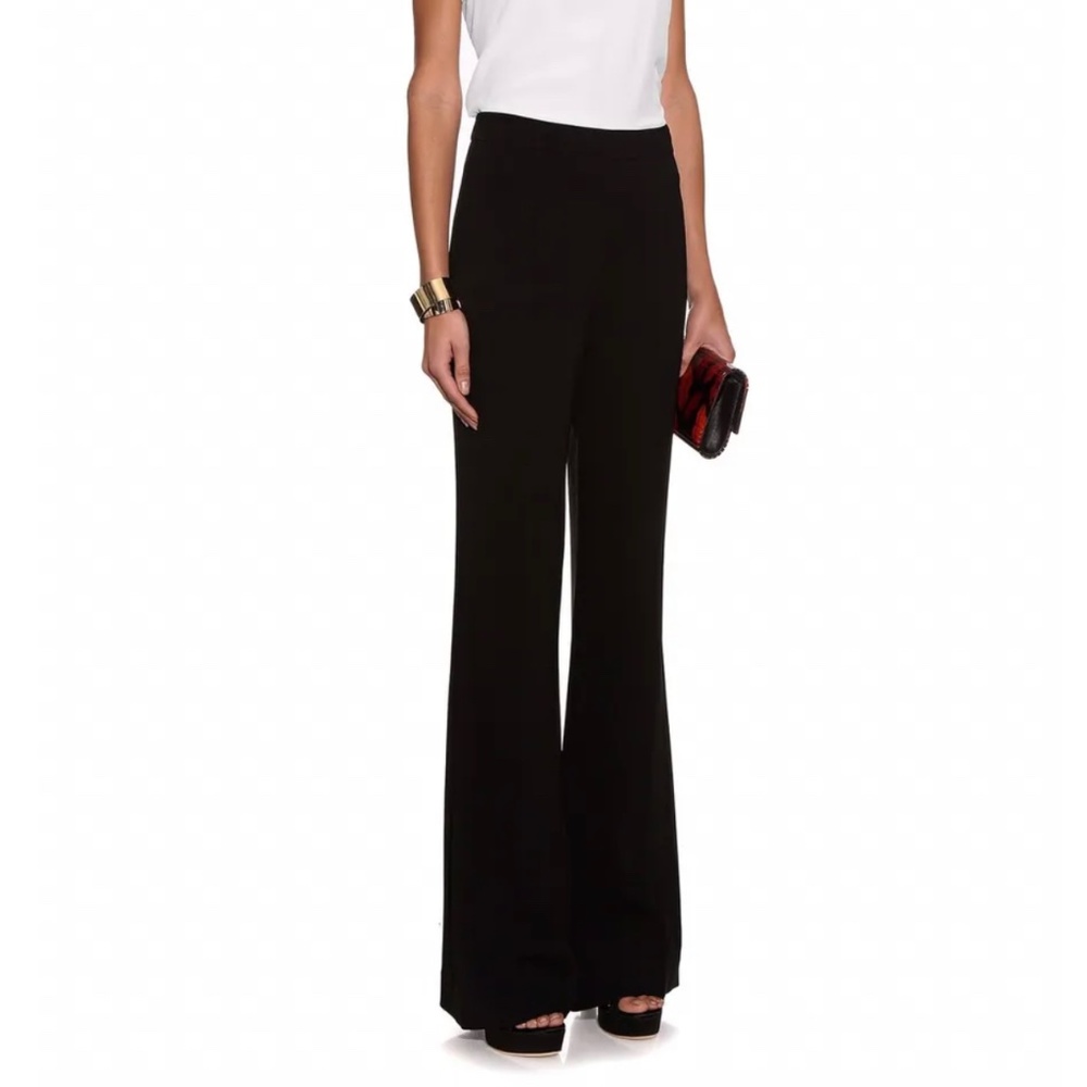 Diane Von Furstenberg Joan Black pants in size 2..